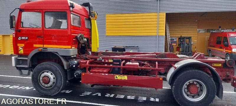 CAMION PORTE CELLULE - Camião: foto 4 CAMION PORTE CELLULE - Camião: foto 4