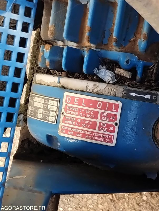 Camion 3.5t Hydrocureur Renault Mascott – équipement Huwer - Camião: foto 2 Camion 3.5t Hydrocureur Renault Mascott – équipement Huwer - Camião: foto 2