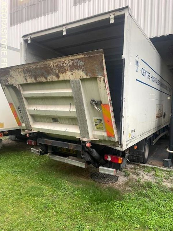 POID LOURD Renault Premium - Camião: foto 3 POID LOURD Renault Premium - Camião: foto 3