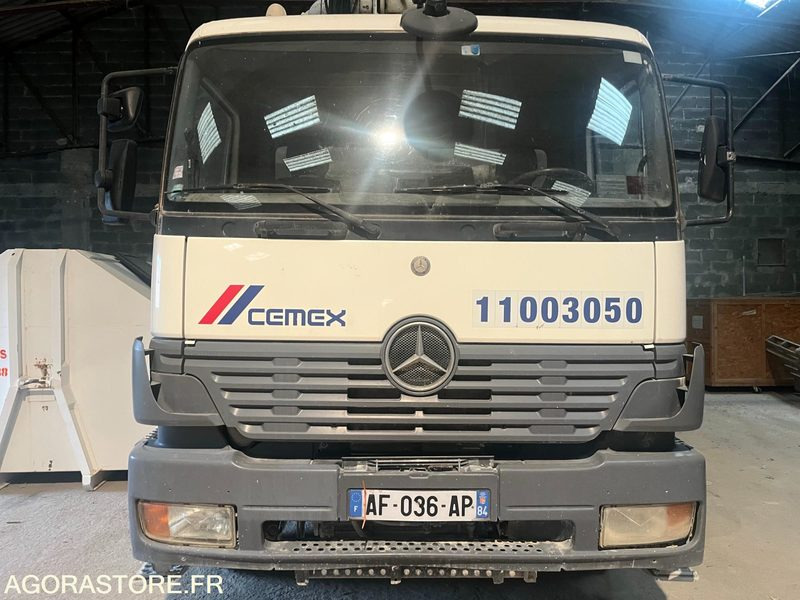 POMPE A BETON MERCEDES ATEGO 2628 - AF036AP / 2002 - 412 087 KM - EXCLU EXPORT - Camião: foto 1 POMPE A BETON MERCEDES ATEGO 2628 - AF036AP / 2002 - 412 087 KM - EXCLU EXPORT - Camião: foto 1