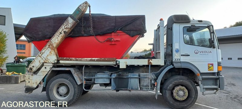 PORTEUR 19T MERCEDES MULTI 339000 km de 1999 (R30223) - Camião: foto 3 PORTEUR 19T MERCEDES MULTI 339000 km de 1999 (R30223) - Camião: foto 3