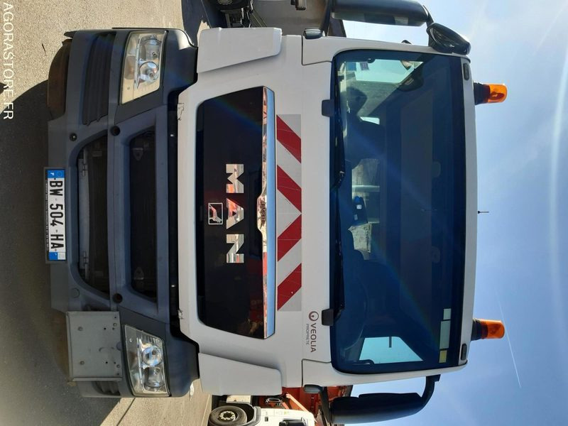PORTEUR AMPLIROLL MAN TGS 26.400 (R51996) - BRAS GUIMA PALFINGER-2011-563 000 Km - Camião: foto 2 PORTEUR AMPLIROLL MAN TGS 26.400 (R51996) - BRAS GUIMA PALFINGER-2011-563 000 Km - Camião: foto 2