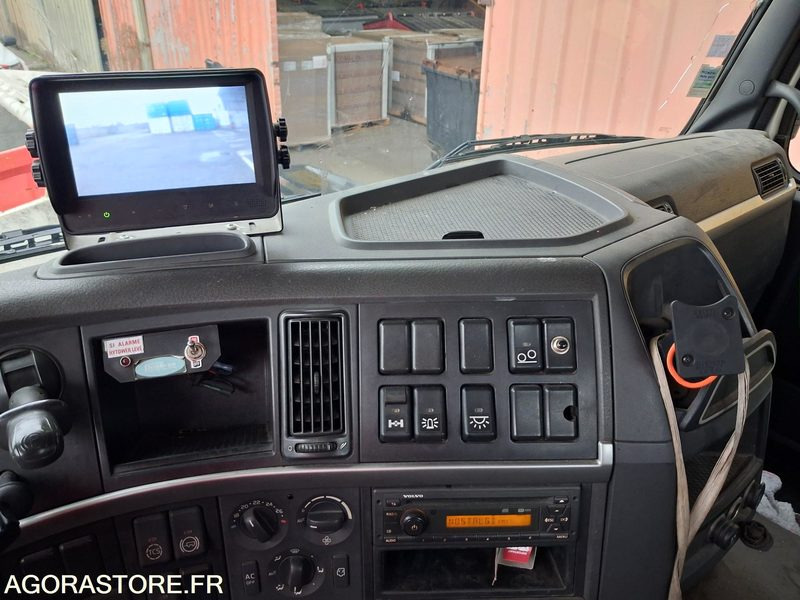 Camião R51857-PORTEUR POLYBENNE VOLVO FM 370-ANNÉE 2010-BRAS GUIMA PALFINGER-502085 KM: foto 8