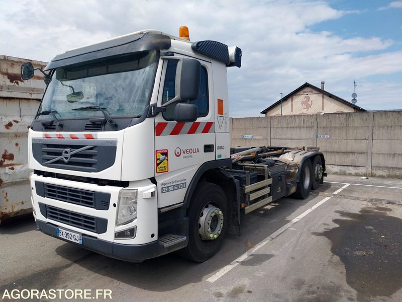 R52002-PORTEUR POLYBENNE VOLVO FM de 2011-BRAS GUIMA PALFINGER T18 - 576 225 Km. - Camião: foto 1 R52002-PORTEUR POLYBENNE VOLVO FM de 2011-BRAS GUIMA PALFINGER T18 - 576 225 Km. - Camião: foto 1
