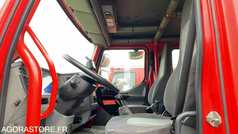 RENAULT MIDLUM - 2006 - Camião: foto 4 RENAULT MIDLUM - 2006 - Camião: foto 4