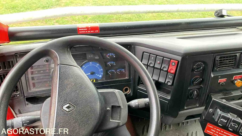 RENAULT MIDLUM - 42841km - 2004 - Camião: foto 5 RENAULT MIDLUM - 42841km - 2004 - Camião: foto 5