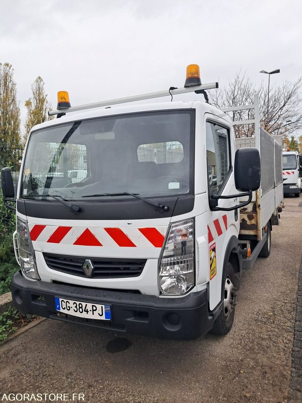 Renault Maxity CG-384-PJ - Camião: foto 1 Renault Maxity CG-384-PJ - Camião: foto 1