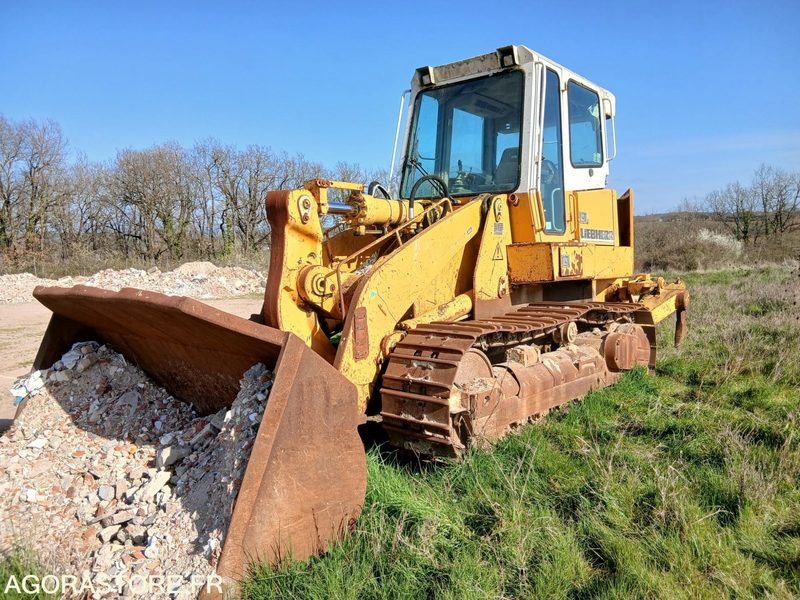 Chargeuse LIEBHERR 2001 - Pá carregadora: foto 1 Chargeuse LIEBHERR 2001 - Pá carregadora: foto 1