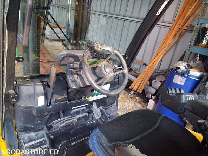 Empilhador a gás Chariot Élévateur YALE GLP25VX (2007) - Pour Pièces ou Réparation: foto 18