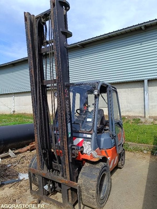 Chariot elevateur TOYOTA pour pièces - Empilhador a diesel: foto 2 Chariot elevateur TOYOTA pour pièces - Empilhador a diesel: foto 2