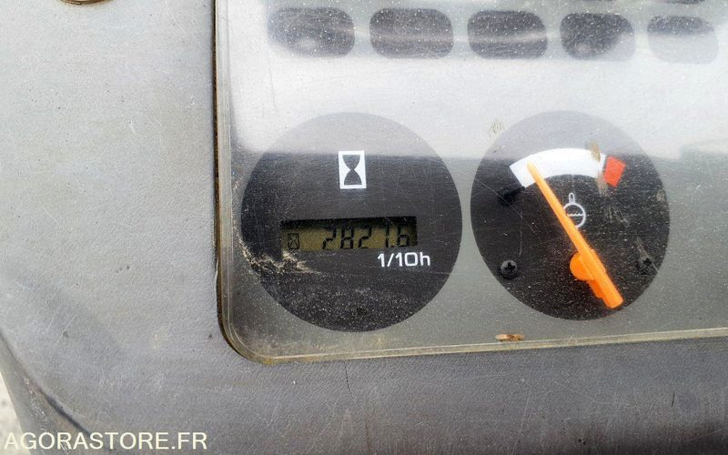 Chariot élévateur frontal GAZ Nissan 2827 heures Triplex UD02A25PQ - 3F550 - Empilhador a gás: foto 5 Chariot élévateur frontal GAZ Nissan 2827 heures Triplex UD02A25PQ - 3F550 - Empilhador a gás: foto 5