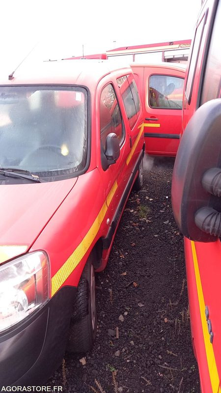 Citroën - Berlingo - 2007 - 210288KMS - 435BTP57 - Furgão compacto: foto 5 Citroën - Berlingo - 2007 - 210288KMS - 435BTP57 - Furgão compacto: foto 5