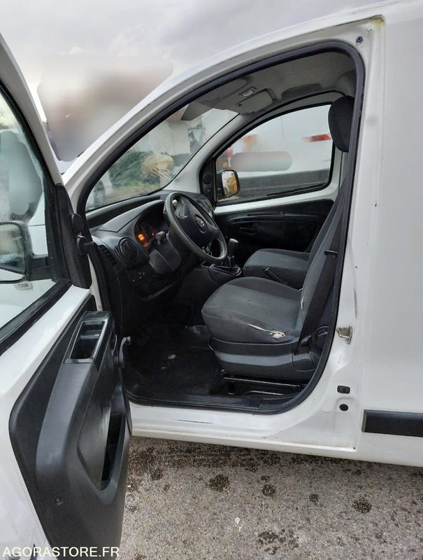 Citroën Némo 46373kms 2013 - Furgão compacto: foto 4 Citroën Némo 46373kms 2013 - Furgão compacto: foto 4