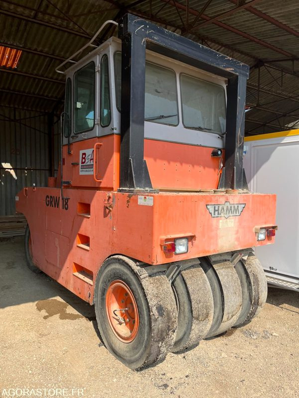Compacteur à pneu type P3 HAMM - Rolo: foto 1 Compacteur à pneu type P3 HAMM - Rolo: foto 1