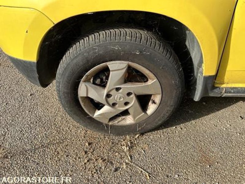 DACIA DUSTER - 2013 - 237032 KM - CZ107SC - SUV: foto 4 DACIA DUSTER - 2013 - 237032 KM - CZ107SC - SUV: foto 4