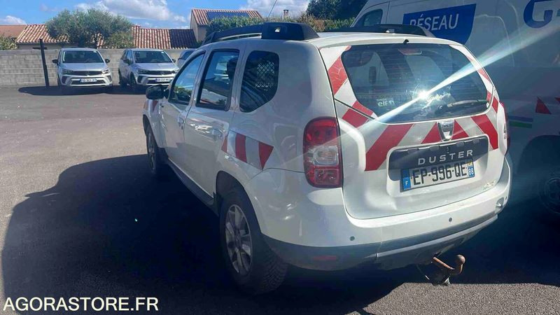 DACIA DUSTER - 2017 - 165790KM - EP996QE - SUV: foto 3 DACIA DUSTER - 2017 - 165790KM - EP996QE - SUV: foto 3