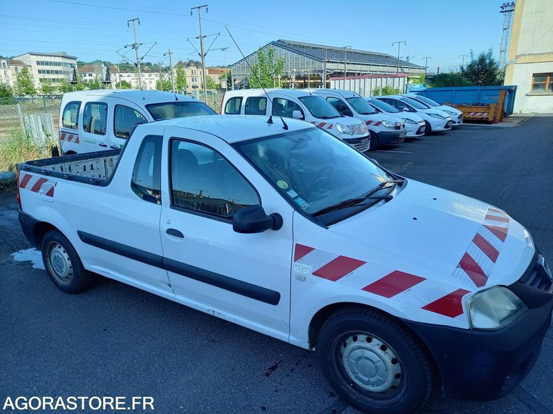 DACIA LOGAN PICK UP 2 PLACES - Automóvel: foto 4 DACIA LOGAN PICK UP 2 PLACES - Automóvel: foto 4
