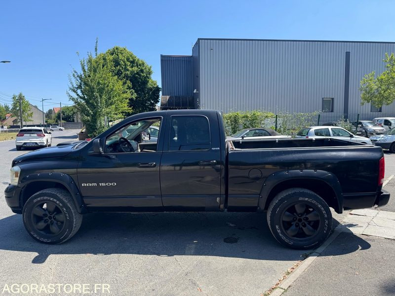 DODGE RAM 1500 - 2002 - 204 000 KM - Automóvel: foto 4 DODGE RAM 1500 - 2002 - 204 000 KM - Automóvel: foto 4
