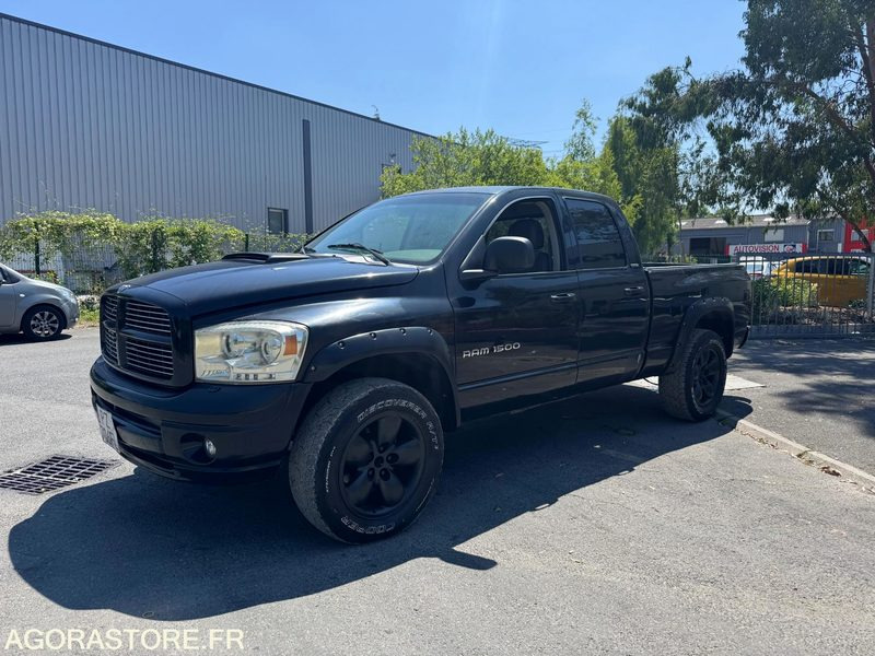 DODGE RAM 1500 - 2002 - 204 000 KM - Automóvel: foto 1 DODGE RAM 1500 - 2002 - 204 000 KM - Automóvel: foto 1