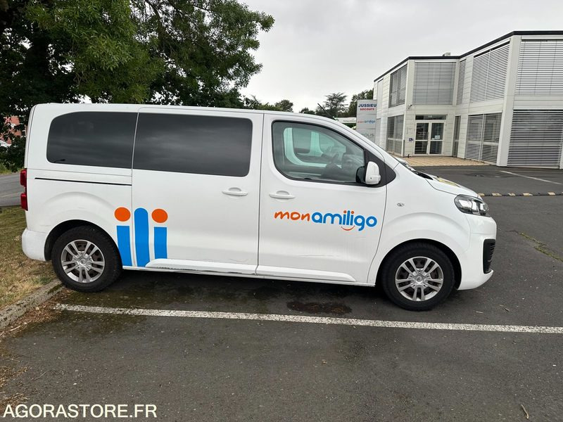 EM-645-ZF - Roulant - VP - 9 Places - Jumpy SPACE TOURER - 210 716 Kms - Minibus, Furgão de passageiros: foto 1 EM-645-ZF - Roulant - VP - 9 Places - Jumpy SPACE TOURER - 210 716 Kms - Minibus, Furgão de passageiros: foto 1