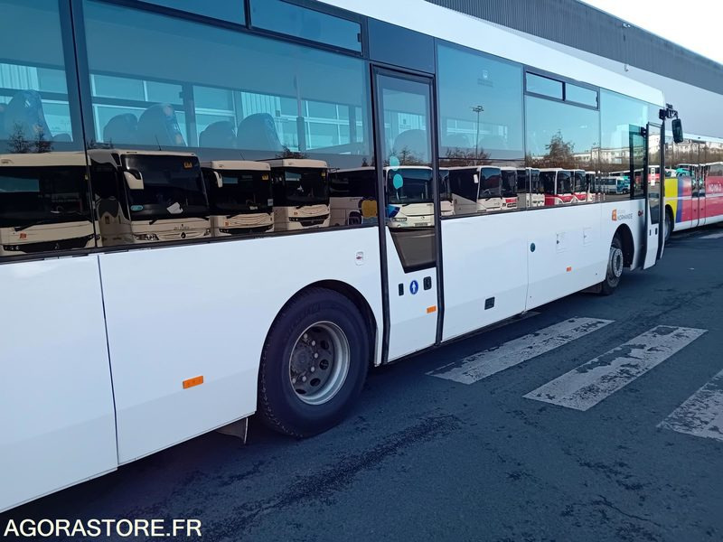 FAST SCOLER 4 - CZ 675 AR - E5 - 2013 - 140000 KM - - Autocarro escolar: foto 5 FAST SCOLER 4 - CZ 675 AR - E5 - 2013 - 140000 KM - - Autocarro escolar: foto 5