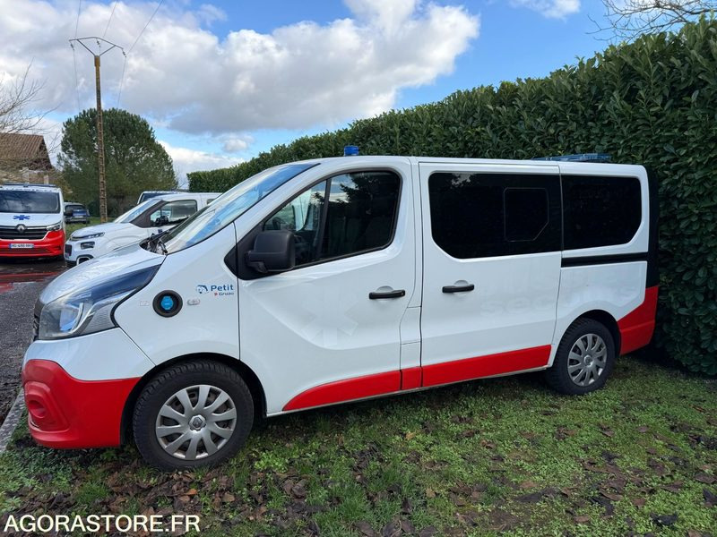 FF-676-BE - Non Roulant - RENAULT TRAFIC - VASP - 292 114 Kms - Ambulância: foto 2 FF-676-BE - Non Roulant - RENAULT TRAFIC - VASP - 292 114 Kms - Ambulância: foto 2