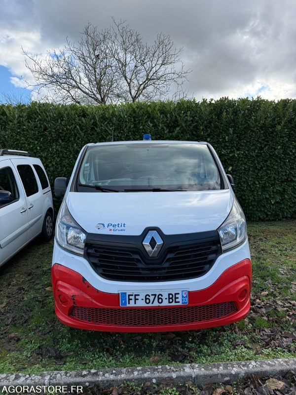 FF-676-BE - Non Roulant - RENAULT TRAFIC - VASP - 292 114 Kms - Ambulância: foto 3 FF-676-BE - Non Roulant - RENAULT TRAFIC - VASP - 292 114 Kms - Ambulância: foto 3