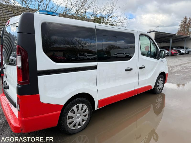 FF-676-BE - Non Roulant - RENAULT TRAFIC - VASP - 292 114 Kms - Ambulância: foto 4 FF-676-BE - Non Roulant - RENAULT TRAFIC - VASP - 292 114 Kms - Ambulância: foto 4