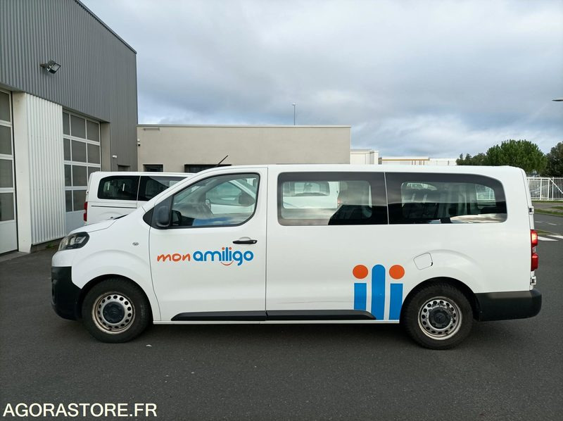 FG-865-DE - Roulant - CITROEN JUMPY SPACE TOURER - VP - 193 229 Kms - Minibus, Furgão de passageiros: foto 4 FG-865-DE - Roulant - CITROEN JUMPY SPACE TOURER - VP - 193 229 Kms - Minibus, Furgão de passageiros: foto 4