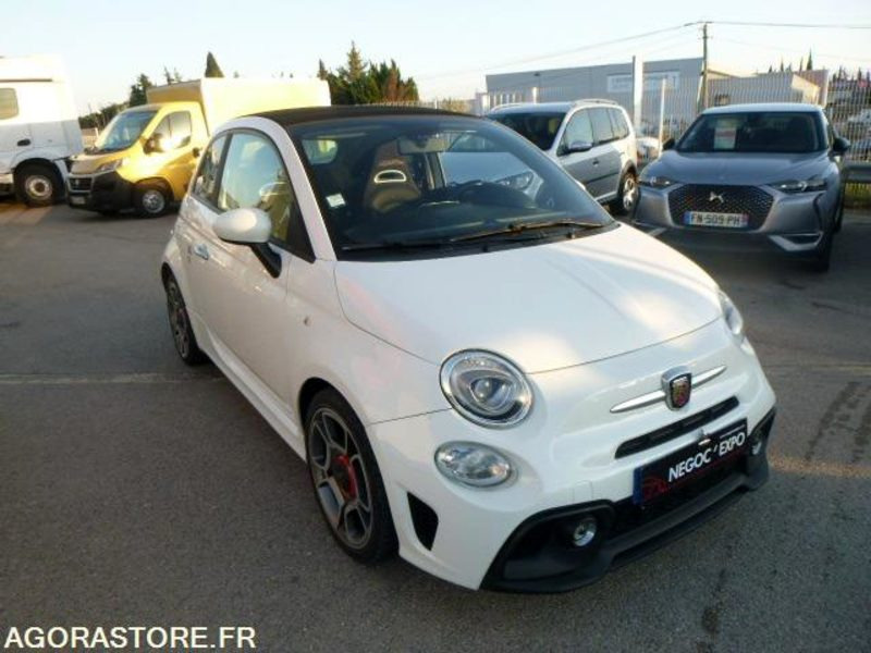 FIAT 500 abart Cabriolet - 2017 - 72321km - Embrayage neuf - Automóvel: foto 1 FIAT 500 abart Cabriolet - 2017 - 72321km - Embrayage neuf - Automóvel: foto 1