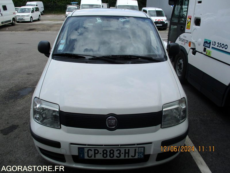 FIAT PANDA 1432 - Automóvel: foto 1 FIAT PANDA 1432 - Automóvel: foto 1