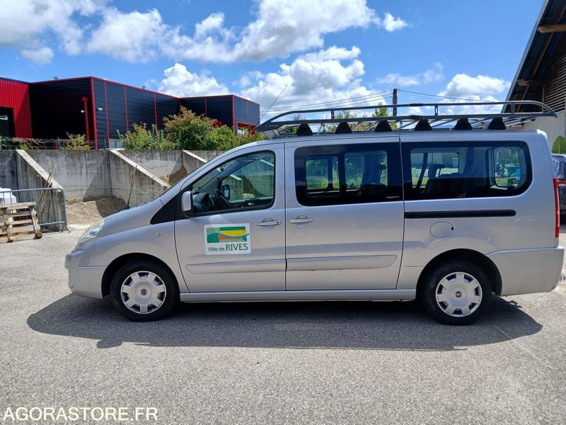 FIAT SCUDO PANORAMA - 9 places - Minibus, Furgão de passageiros: foto 1 FIAT SCUDO PANORAMA - 9 places - Minibus, Furgão de passageiros: foto 1