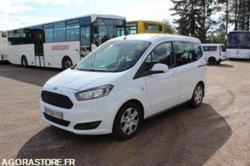 FORD TOURNEO - 2017 - 189 014 KMS - EP841FZ - Furgão compacto: foto 1 FORD TOURNEO - 2017 - 189 014 KMS - EP841FZ - Furgão compacto: foto 1