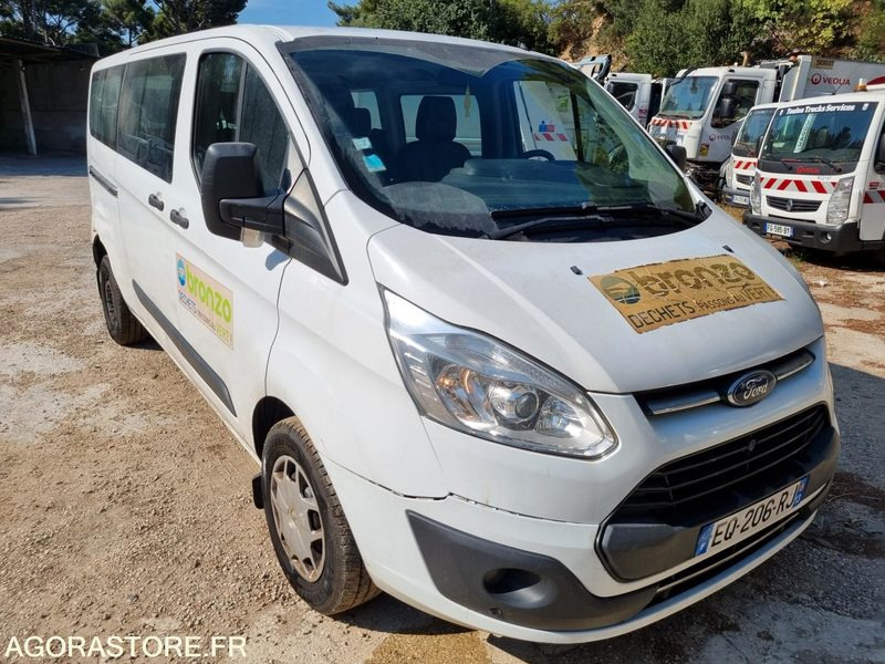 FORD TRANSIT KOMBI TREND 9 PLACES L2H1 TDCI 105CV de 2017 - 60 000KM (R3B248) - Minibus, Furgão de passageiros: foto 2 FORD TRANSIT KOMBI TREND 9 PLACES L2H1 TDCI 105CV de 2017 - 60 000KM (R3B248) - Minibus, Furgão de passageiros: foto 2
