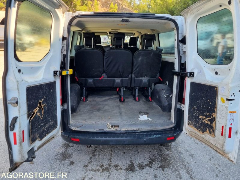FORD TRANSIT KOMBI TREND 9 PLACES L2H1 TDCI 105CV de 2017 - 72 000KM (R3B249) - Minibus, Furgão de passageiros: foto 4 FORD TRANSIT KOMBI TREND 9 PLACES L2H1 TDCI 105CV de 2017 - 72 000KM (R3B249) - Minibus, Furgão de passageiros: foto 4
