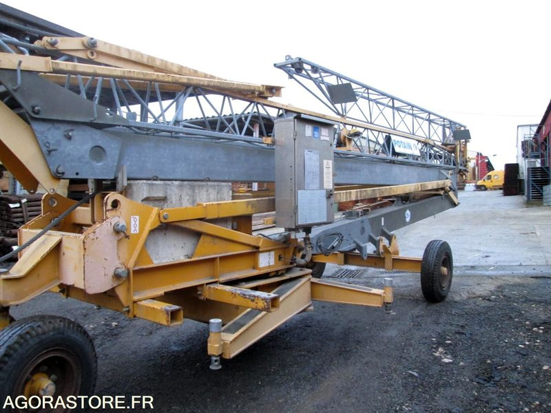 GRUE - POTAIN HD 10 A - TRES BON ETAT - Guindaste de torre: foto 1 GRUE - POTAIN HD 10 A - TRES BON ETAT - Guindaste de torre: foto 1