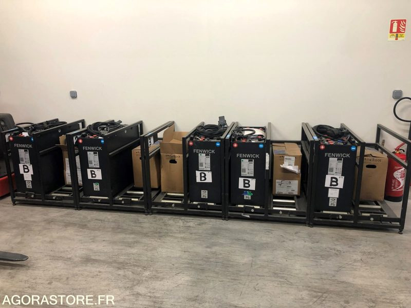 Gerbeur à plateforme élevable - Stacker: foto 5 Gerbeur à plateforme élevable - Stacker: foto 5