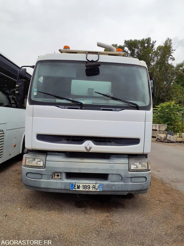 HYDROCUREUR 19T RIVARD - 2004 / 262 122 KM - Caminhão limpa fossa: foto 5 HYDROCUREUR 19T RIVARD - 2004 / 262 122 KM - Caminhão limpa fossa: foto 5