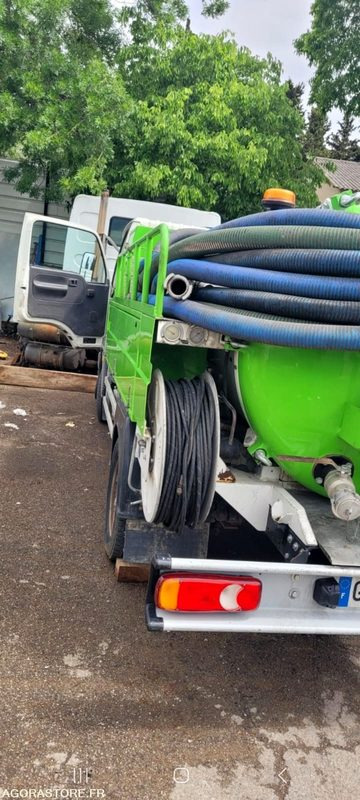 Hydrocureur Capstar 2005 270 000 km combiné - Caminhão limpa fossa: foto 4 Hydrocureur Capstar 2005 270 000 km combiné - Caminhão limpa fossa: foto 4