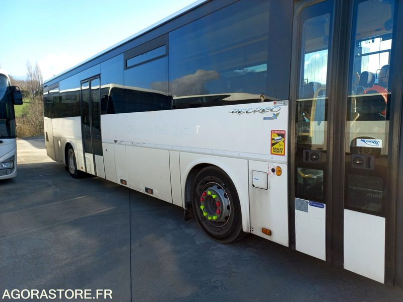 IRISBUS - RECREO - 2009 / 253000 KM - AC511ME (13531 / 2978) - Autocarro escolar: foto 4 IRISBUS - RECREO - 2009 / 253000 KM - AC511ME (13531 / 2978) - Autocarro escolar: foto 4