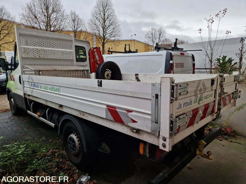 IVECO 35S14N BENNE BASCULANTE + GRUE - 2021 / 45910 KM (GA548QX) - Carrinha basculante: foto 5 IVECO 35S14N BENNE BASCULANTE + GRUE - 2021 / 45910 KM (GA548QX) - Carrinha basculante: foto 5