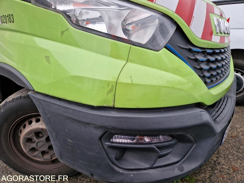 IVECO 35S14N BENNE BASCULANTE + GRUE - 2021/ 51912 KM (GA533QX) - Carrinha basculante: foto 5 IVECO 35S14N BENNE BASCULANTE + GRUE - 2021/ 51912 KM (GA533QX) - Carrinha basculante: foto 5