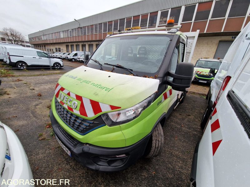 IVECO 35S14N BENNE BASCULANTE + GRUE - 2021/ 51912 KM (GA533QX) - Carrinha basculante: foto 1 IVECO 35S14N BENNE BASCULANTE + GRUE - 2021/ 51912 KM (GA533QX) - Carrinha basculante: foto 1