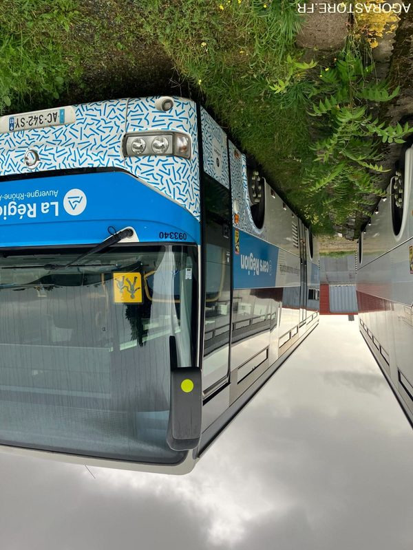 IVECO CROSSWAY 12.80m N°093340 - Minibus, Furgão de passageiros: foto 2 IVECO CROSSWAY 12.80m N°093340 - Minibus, Furgão de passageiros: foto 2