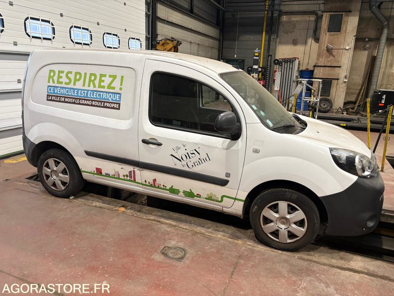 KANGOO ELECTRIQUE - 59000kms - Furgão compacto, Carrinha elétrica: foto 2 KANGOO ELECTRIQUE - 59000kms - Furgão compacto, Carrinha elétrica: foto 2