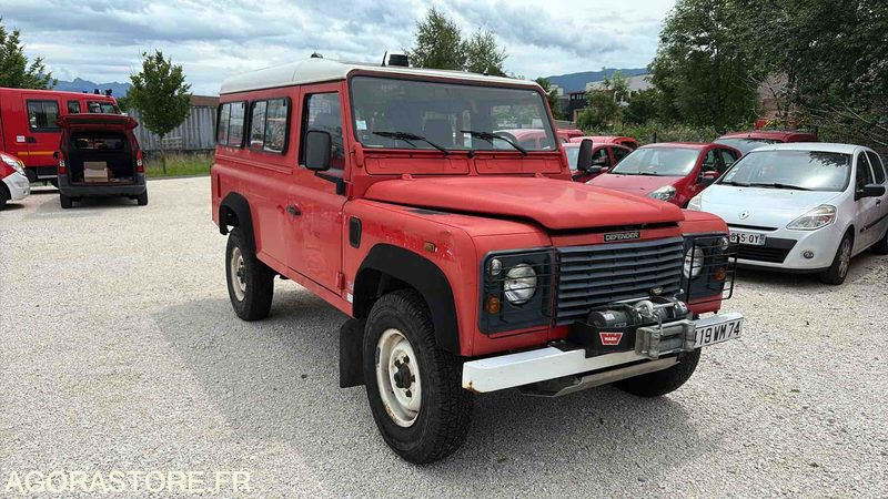LAND ROVER DÉFENDER 110 - 67 933 Kms - 1999 - 8419 WM 74 - SUV: foto 4 LAND ROVER DÉFENDER 110 - 67 933 Kms - 1999 - 8419 WM 74 - SUV: foto 4