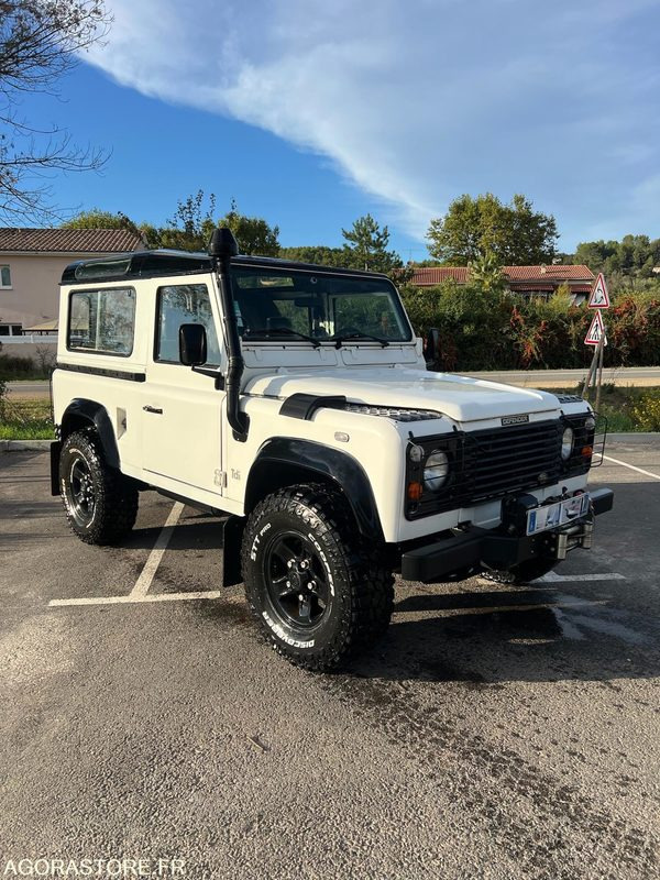 LAND ROVER DEFENDER 90 - SUV: foto 1 LAND ROVER DEFENDER 90 - SUV: foto 1