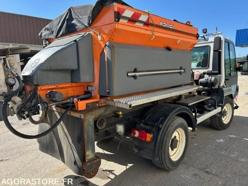 LINDNER UNITRAC 102C AMPLIROLL + LAME + SALEUSE 2008 5050 HEURES - Veículo limpa-neves: foto 5 LINDNER UNITRAC 102C AMPLIROLL + LAME + SALEUSE 2008 5050 HEURES - Veículo limpa-neves: foto 5