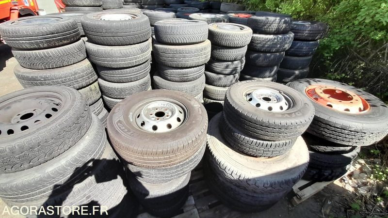 LOT PNEUMATIQUES - Ferramenta/ Equipamento: foto 2 LOT PNEUMATIQUES - Ferramenta/ Equipamento: foto 2