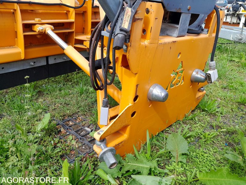 Lame à neige Europe Service Agilo25 (LN062) - Equipamentos para jardinagem: foto 3 Lame à neige Europe Service Agilo25 (LN062) - Equipamentos para jardinagem: foto 3